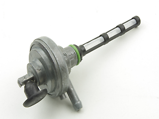 Aprilia Vespa ET2 ET4 LX50 LX150 Piaggio OEM fuel petcock - Dynoscooter.com